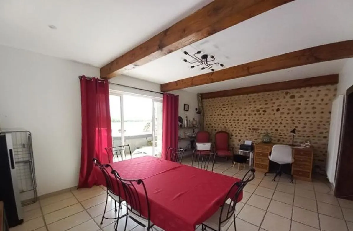House In Village Of Gordes ! Homestay
